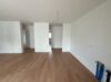 Neubau Erstbezug - moderne 5 Zimmer Wohnung mit Balkon - Küche seitenansicht.jpg